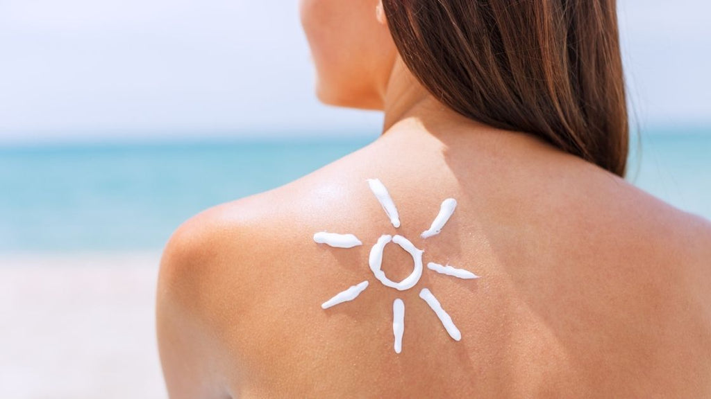 How To Protect Your Neck From the Sun
